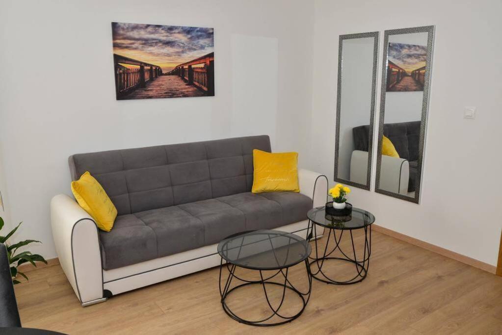 Apartment Longin Zadar Exterior foto